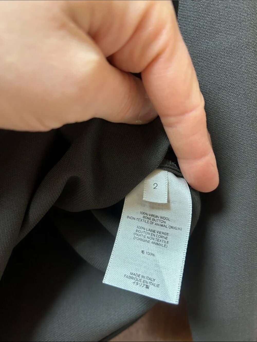 The Row Button Down Size 2 - Picture 7 of 7